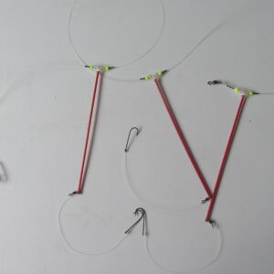 Bristle boom scratching rigs