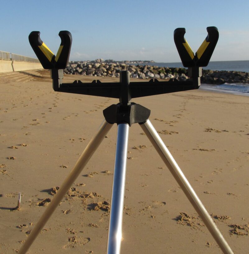 Breakaway GLM Alloy 6ft Tripod for sea fishing – lightweight and stable rod stand